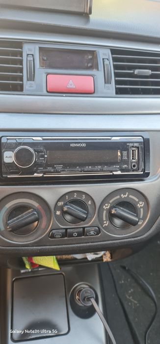 Авто плеър Kenwood