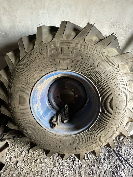 Продам колесо на комбайн