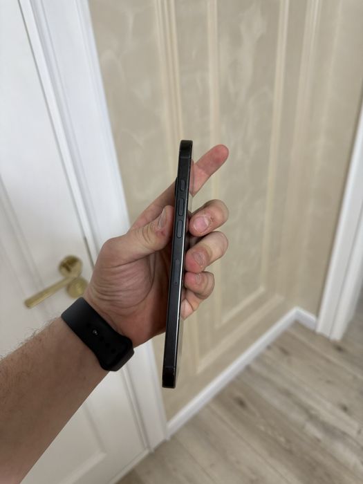 Iphone 16 pro max 256gb yomkost 94%