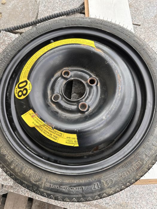 Продавам резервна джанта ( патерица)-2 бр