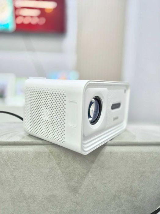 Проектор 4К Umio 8 Pro