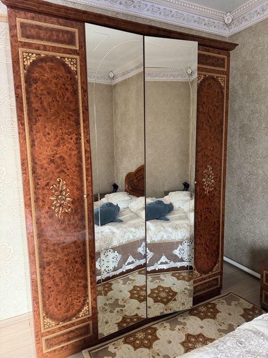 Спальный гарнитур