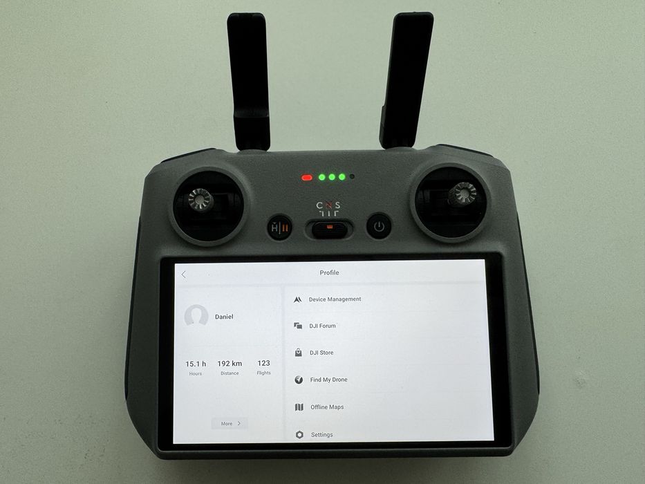 Drona DJI Mini 4 PRO Fly More Combo + Smart Controller RC 2