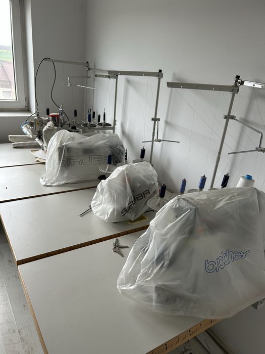 Masini de cusut Siruba