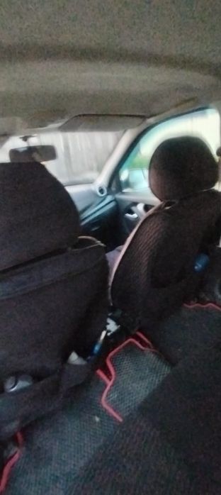 Продам автомобиль срочно, имеется торг