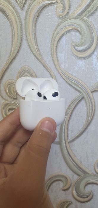 Airpods 4 Dubai dan ob kelgan