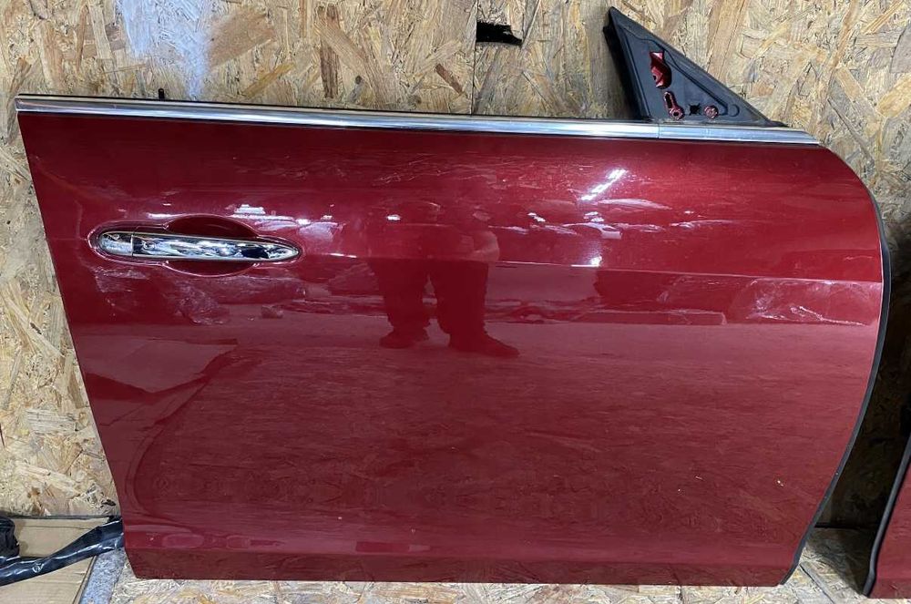 Врата Лява Дясна oборудвана Maserati Ghibli M157