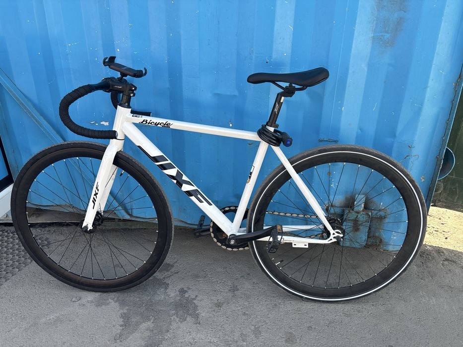 Fixed gear JIXF.