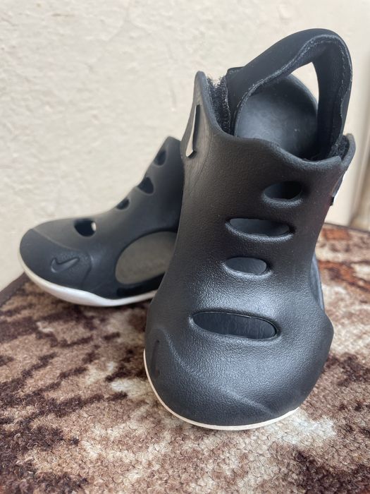 Сандали Найк  23,5 размер