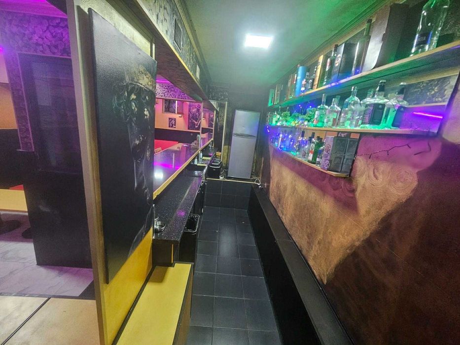 НОВА ВИЗИЯ -Парти зала, бар "General Bar" на вечер във Варна.