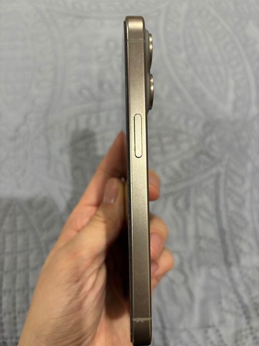 Продается Iphone 15 PRO