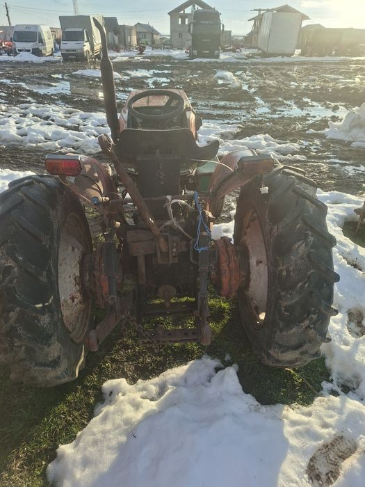tractor 445 vr. pot ajuta cu transportul