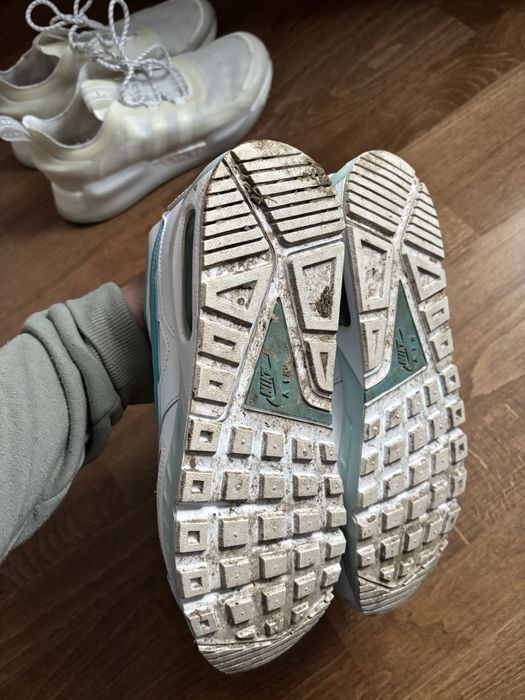 Adidasi sport Nike 40