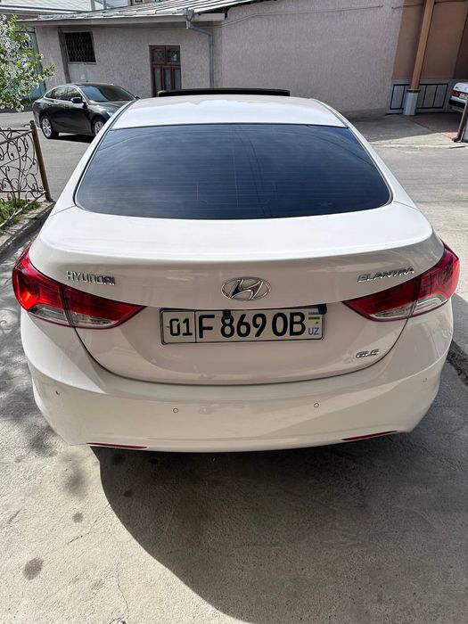 Hyundai Elantra GLS