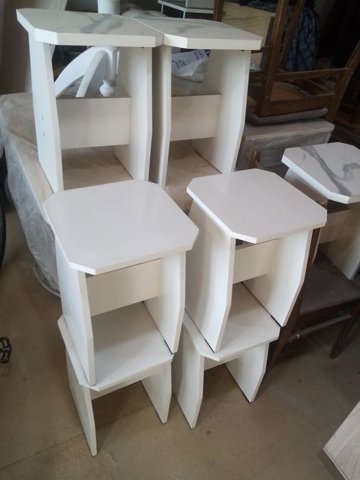 Продам новые кухонные табуретки!