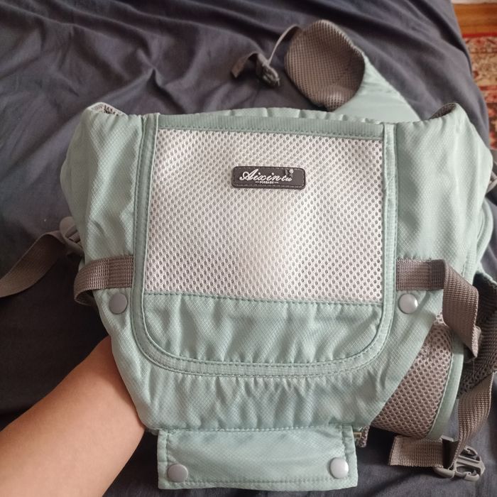 Продам кенгуру  в очень хорошем состоянии