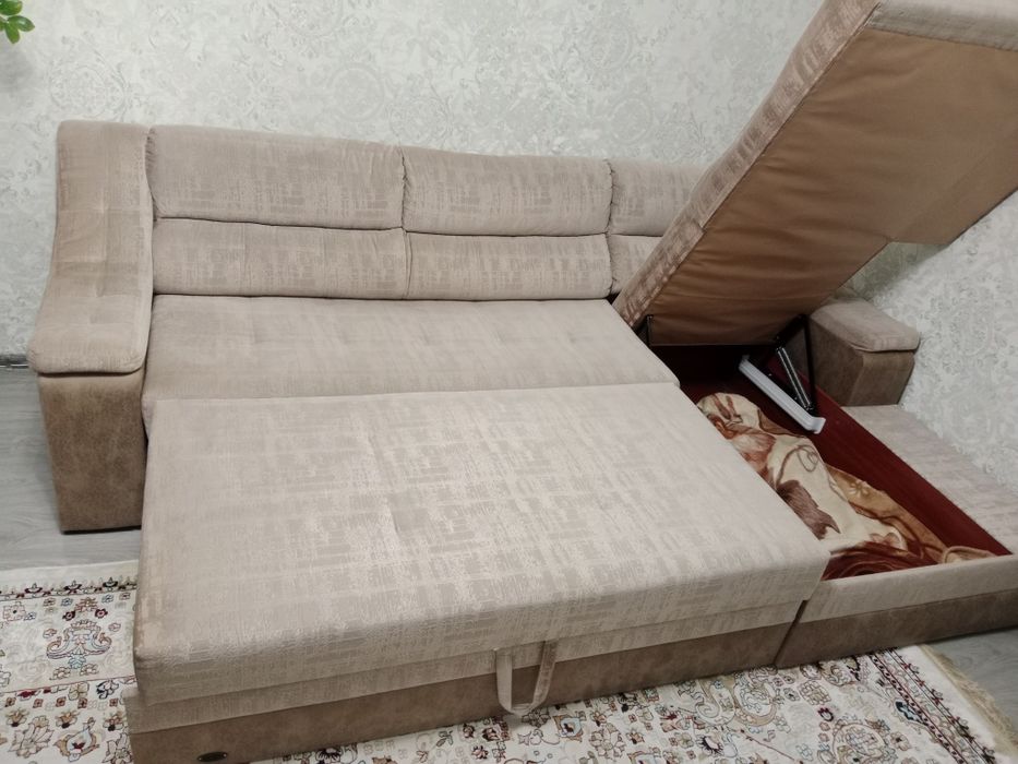 Диван в отличном состоянии