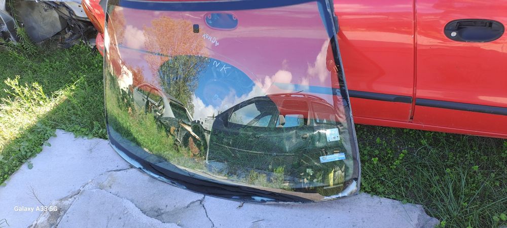 Предно (челно) стъкло за Хонда СИВИК / Honda Civic Fastback