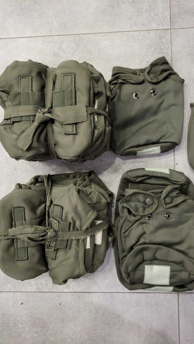 Lot articole de pescuit si vanatoare, militare, Sepci, genti