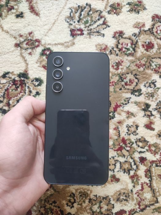 обменяю Самсунг а54