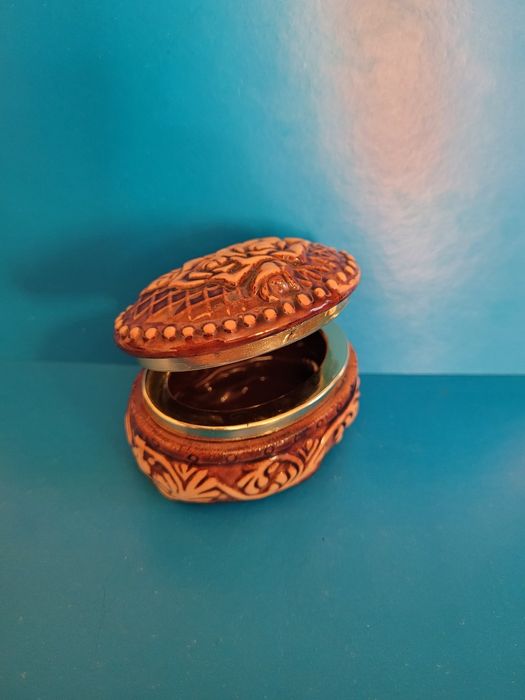 Шкатулки для мелочей