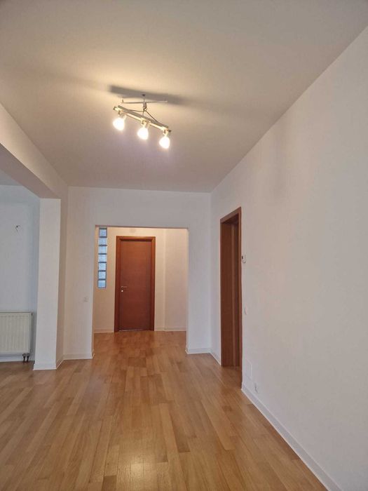 Herastrau / Madgearu / Satul Fracez 4 room apartment / 200 mp