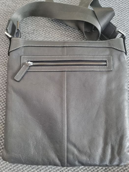 Продам кожаную сумку