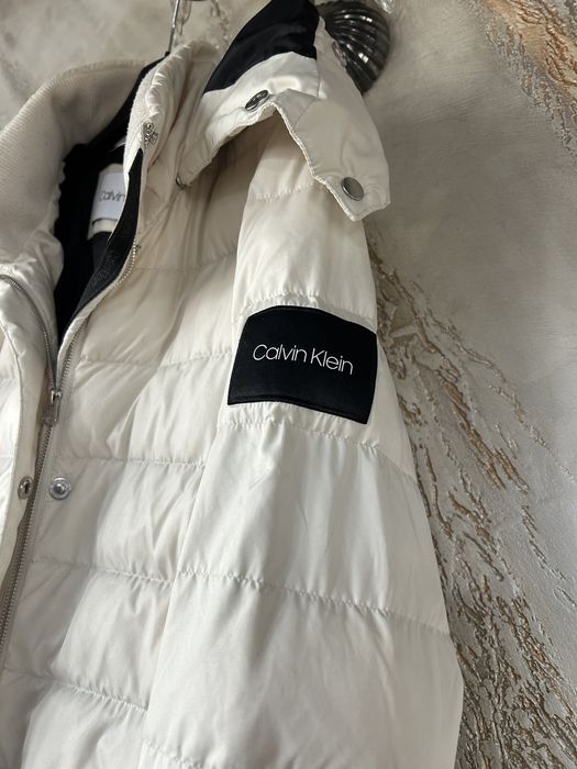 Geaca Calvin Klein autentica iarna din puf de gasca