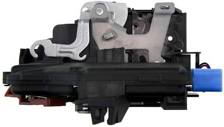 Брава предна врата VW Golf V/Plus/JETTA/TOURAN/TOUAREG 2003- RH/LH 3D1837015AB/3D1837015AP/3D1837016AC