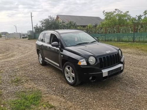Dezmembrez jeep Compass 2.0 din 2007  4x4 cutie de viteze transfer cardan portiera parbriz jante capota portbagaj arcuri spate  caseta de directie