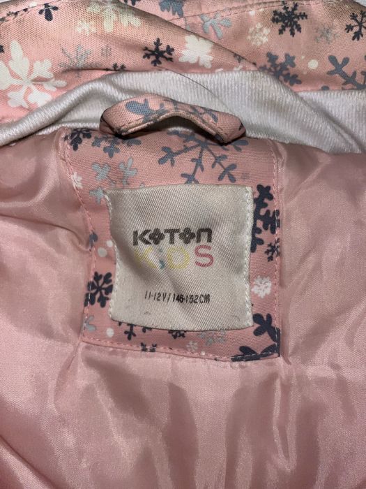 Пуховик на девочку