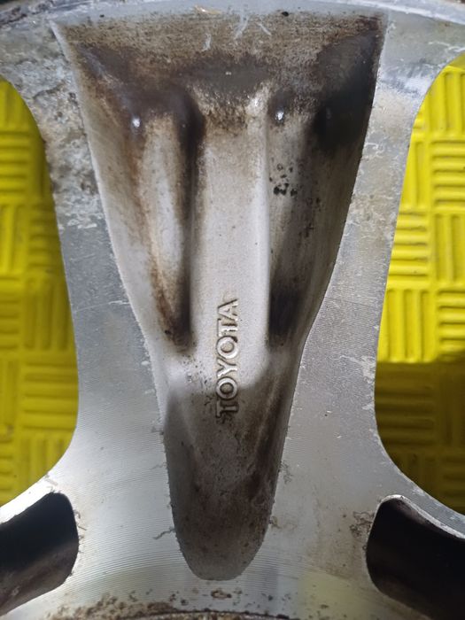 Диски R17  на LEXUS