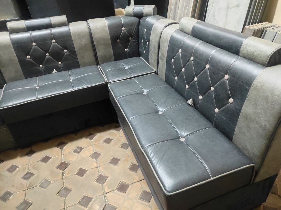 Кухонный уголок  ортопедический(пружина) 180см-150см , комплект. . Osh