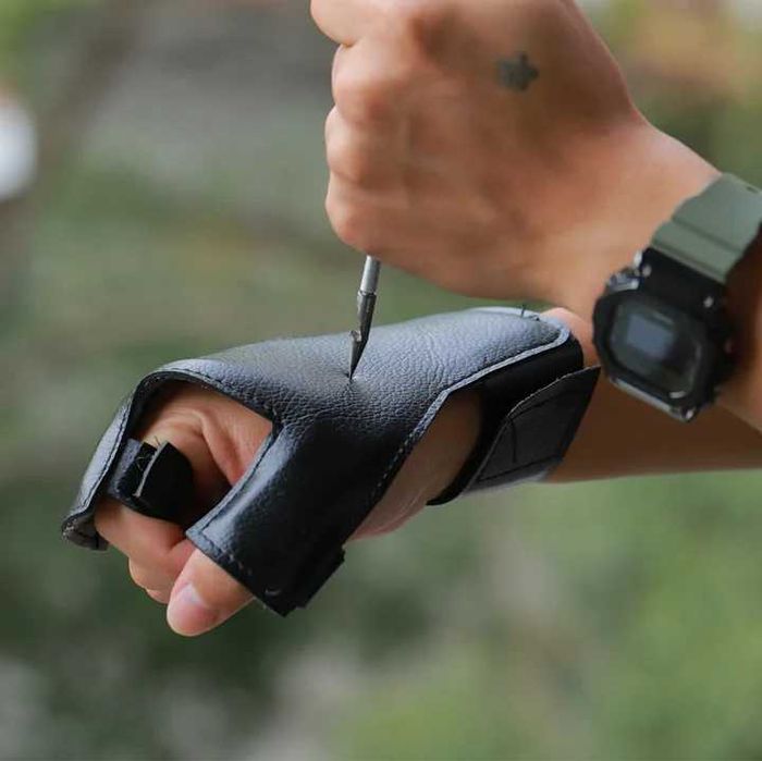 Mănușa de protecție din Kevlar + ochelari de protectie