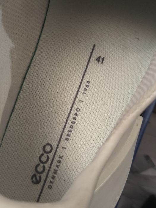 Продам кроссовки(ECCO BIOM 2.0M)оригинал