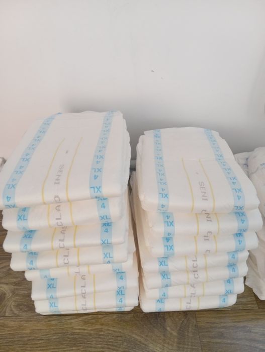Scutece / Pamperși adulți SENI XL (15 buc) și MoliCare (5 buc)