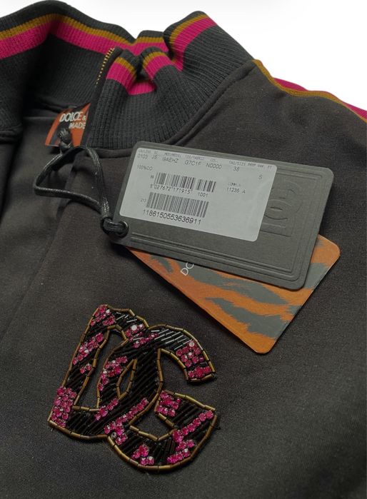 Dolce & Gabbana -S и М размер.