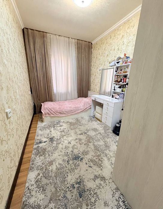 Срочно! Квартира на Караташ 2*3/4/5 общ пл 58м с обстановкой