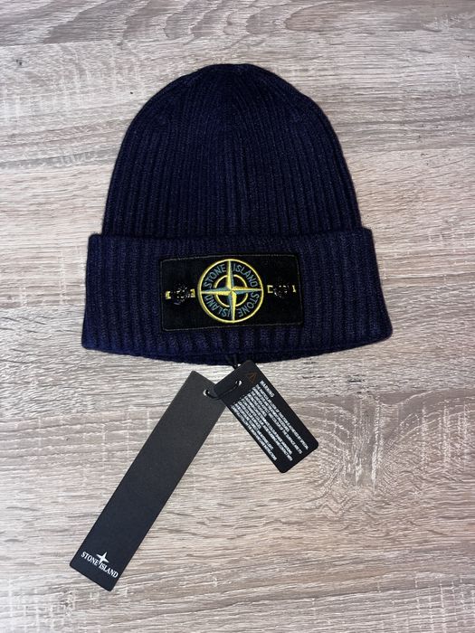 Vand caciula Stone Island bluemarin