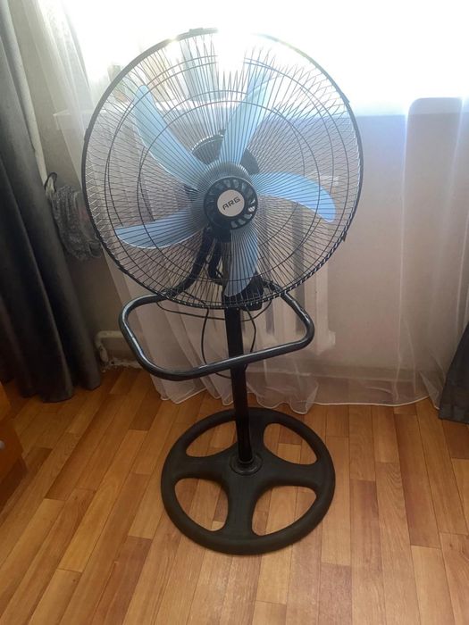 Продам вентилятор