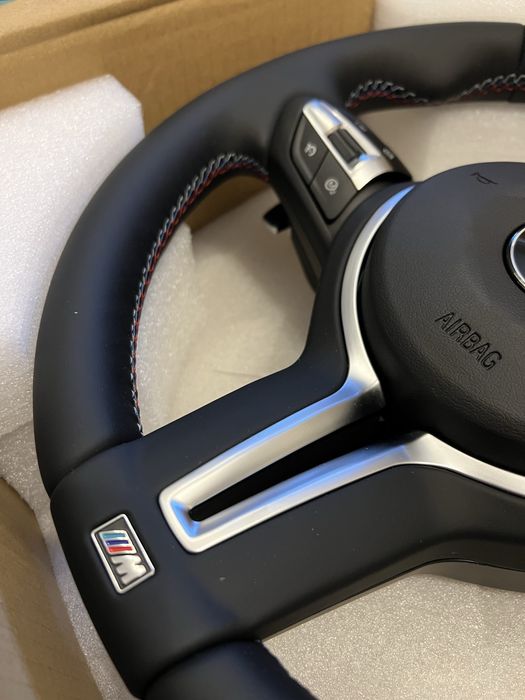 Спортен волан БМВ М5/ BMW m5 F10 F11 F01 F18