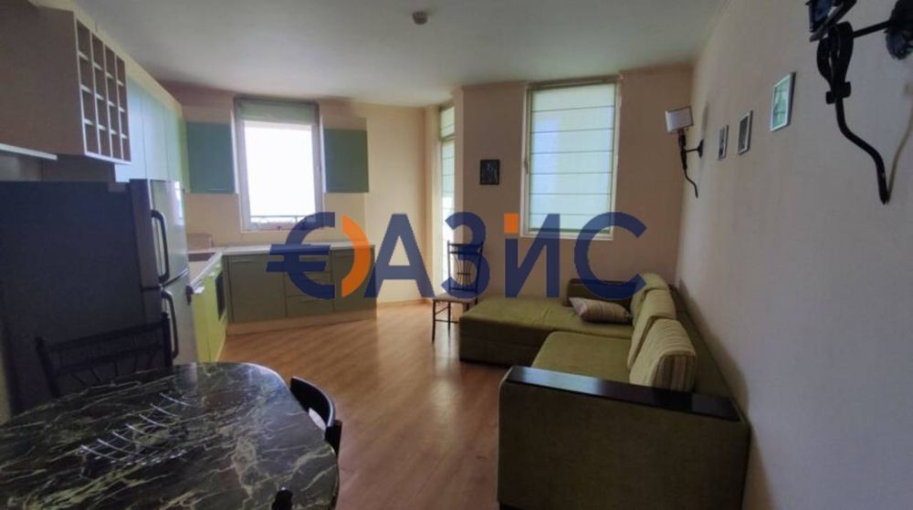 Продава се Двустаен апартамент в к.к. Елените - 82 кв.м за 1342 €/кв.м - Снимка #1