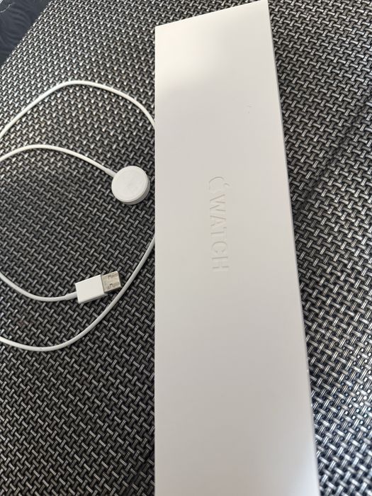 Продам Apple Watch оригинал series 6