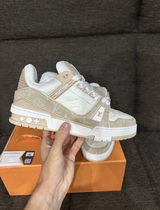 Vand lv trainer cel mai mic pret din romania (lichidare de stoc)
