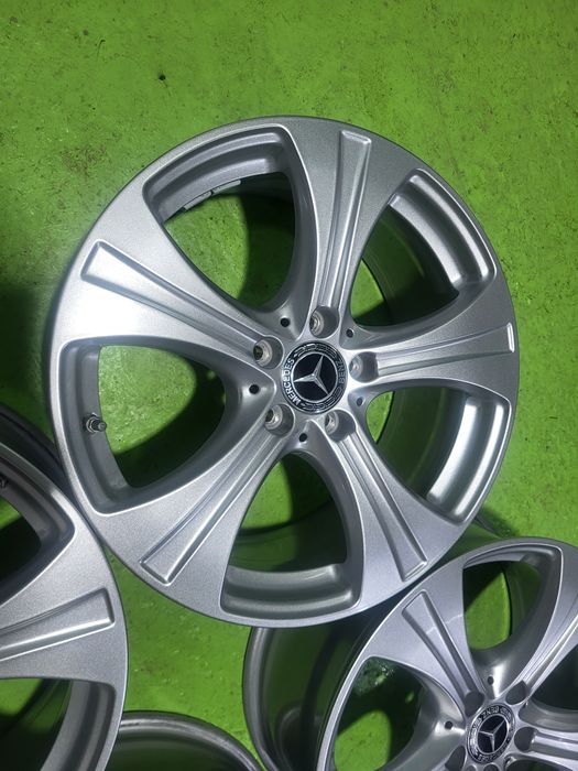 18 5x112 Mercedes  GLC E Class C Class  5х112