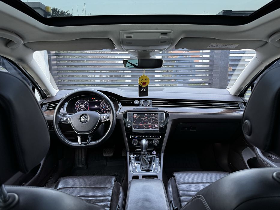 VW Passat B8 / 14.800€ / Higline 2.0 Bi-Tdi 4Motion