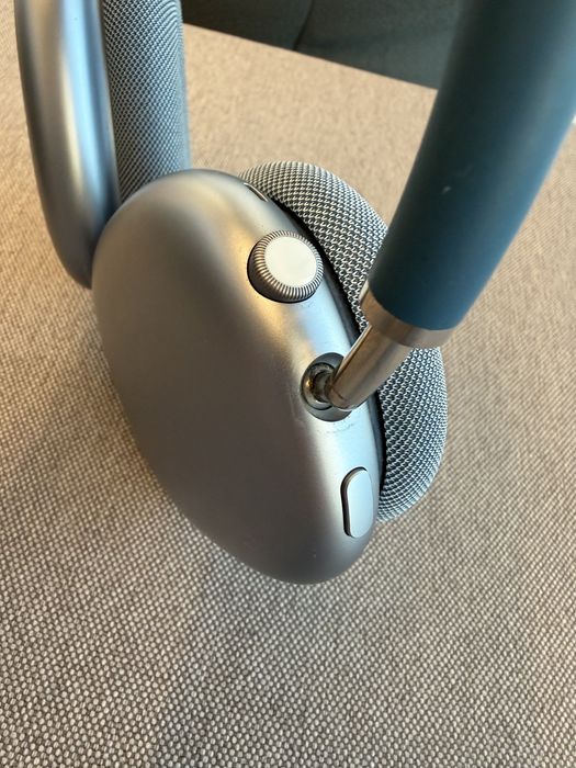 AirPods Max Blue