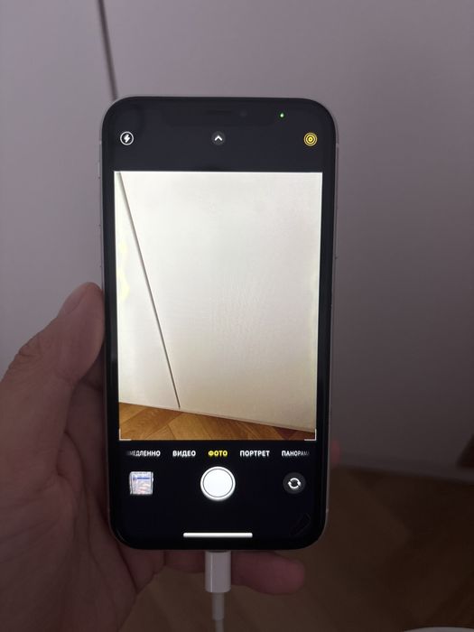Продаю Iphone XR бу