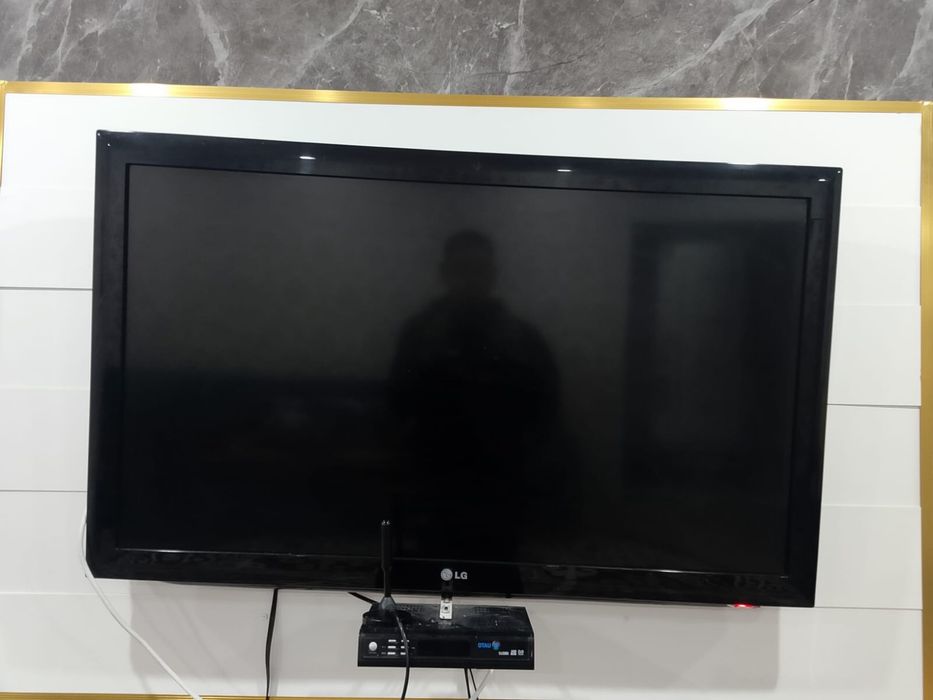 Продам телевизор