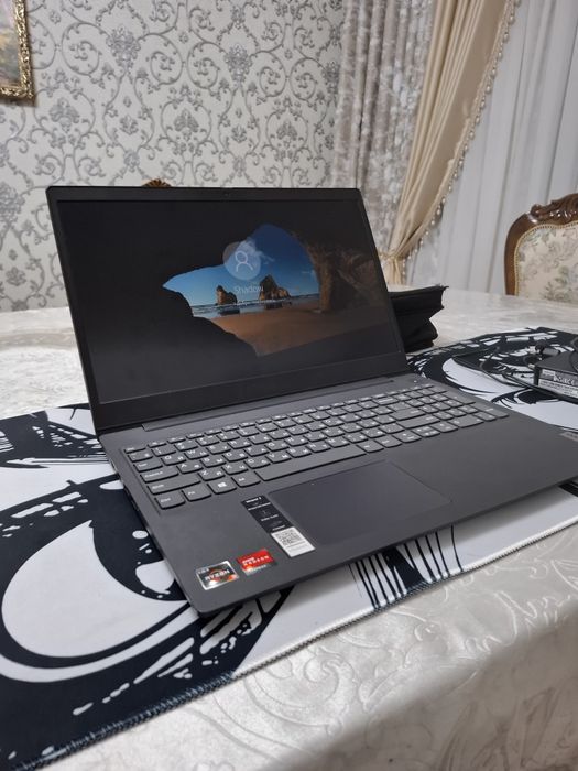 ноутбук Lenovo , iDaePad 3